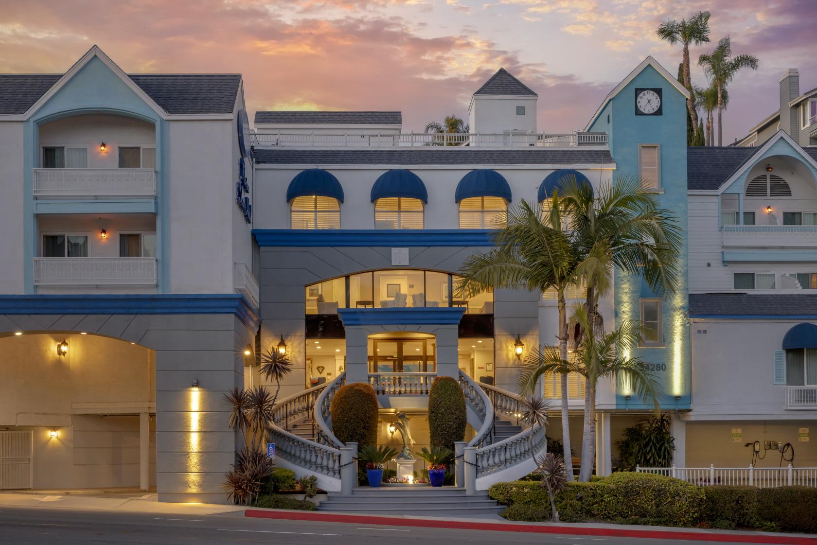 Marina Shores Hotel Grand Staircase at twilight
